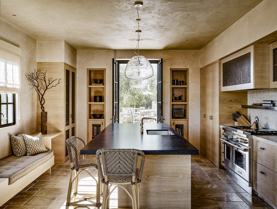 studio schicketanz embraces the california coast