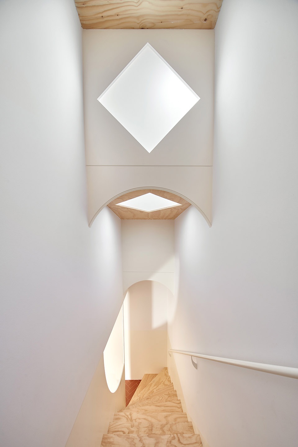 Terraces neighbouring house by unparelldarquitectes