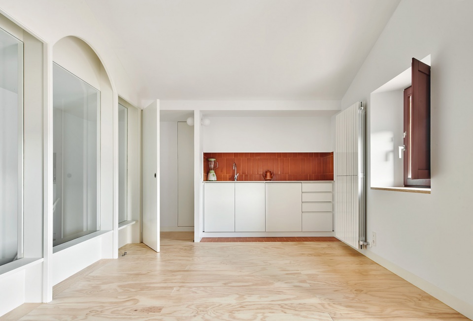 Terraces neighbouring house by unparelldarquitectes