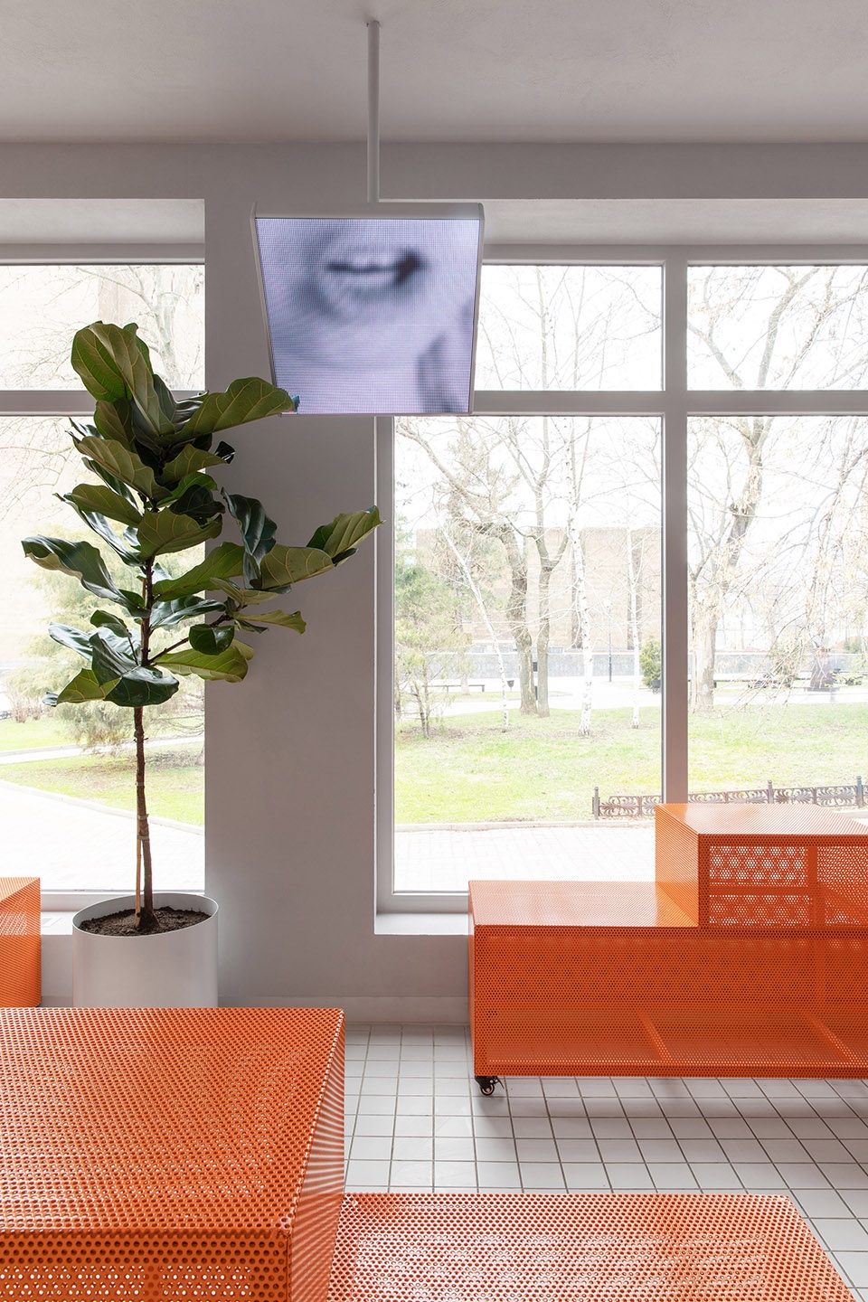 and y cafe by eduard eremchuk