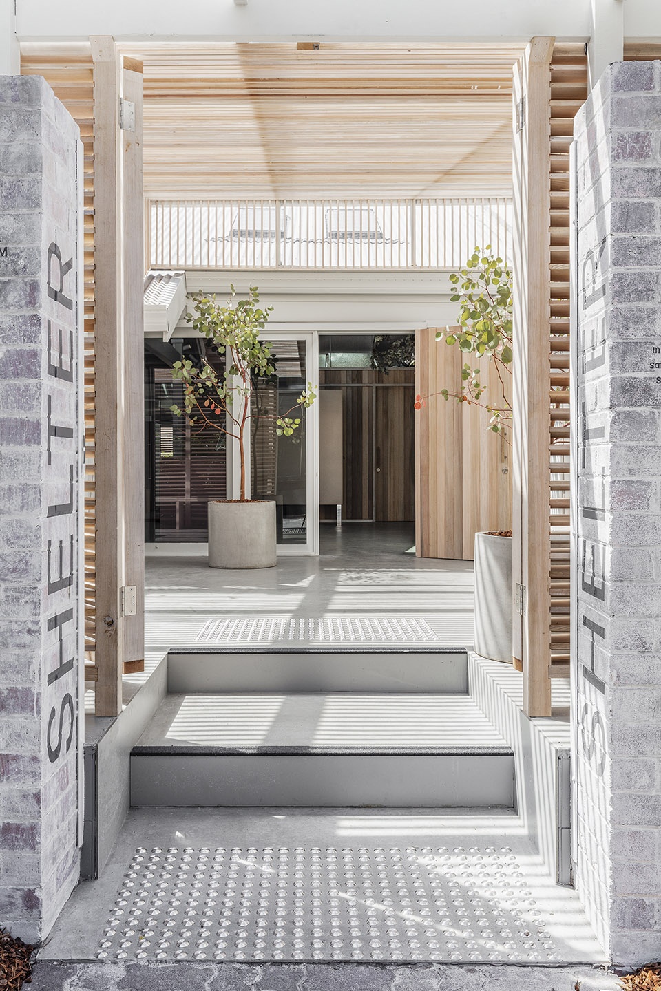 shelter by esoteriko interior architecture