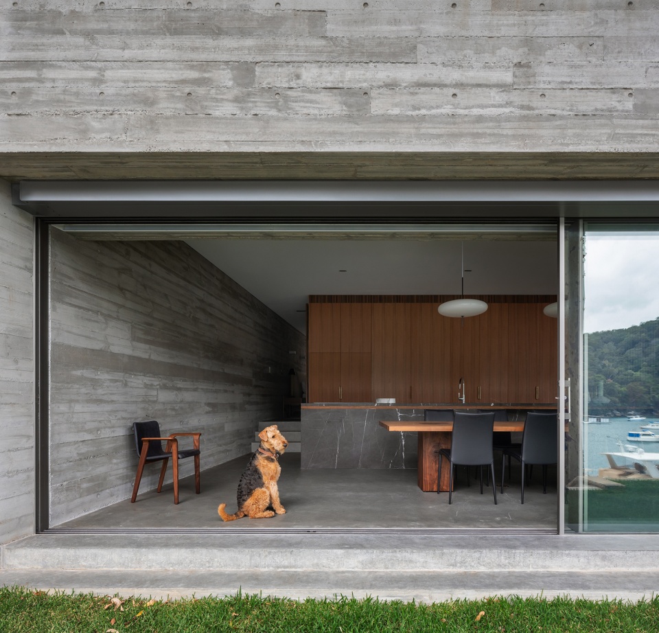 church point house by chrofi