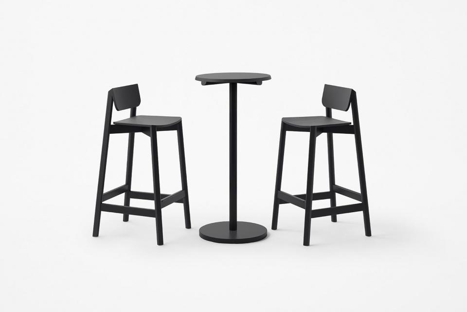 A new wooden chair and table collection 22blade22 Japen by nendo