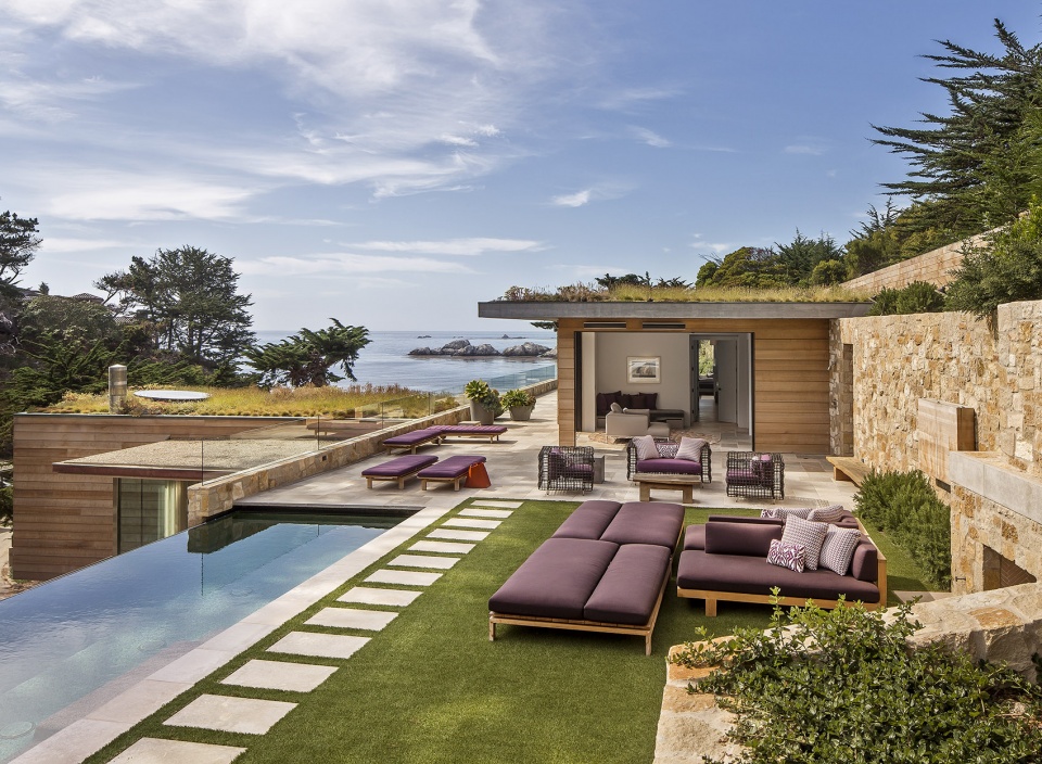 studio schicketanz embraces the california coast