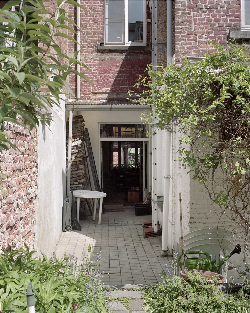 Room in the city Belgium by 51N4E