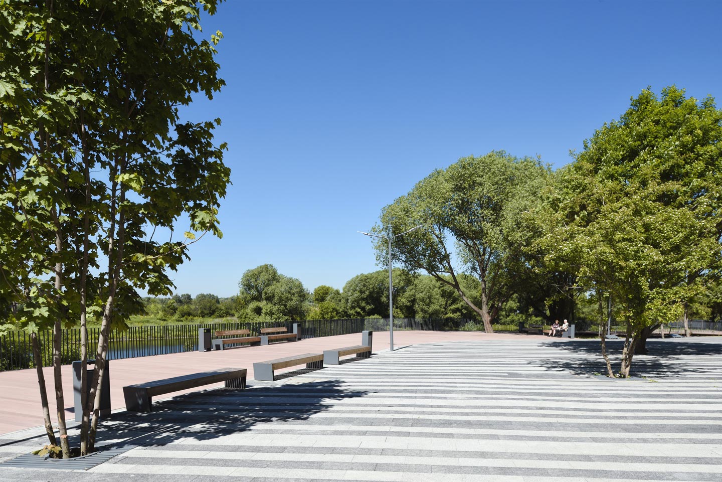 zhukovsky堤岸景观,俄罗斯 / basis architectural bureau