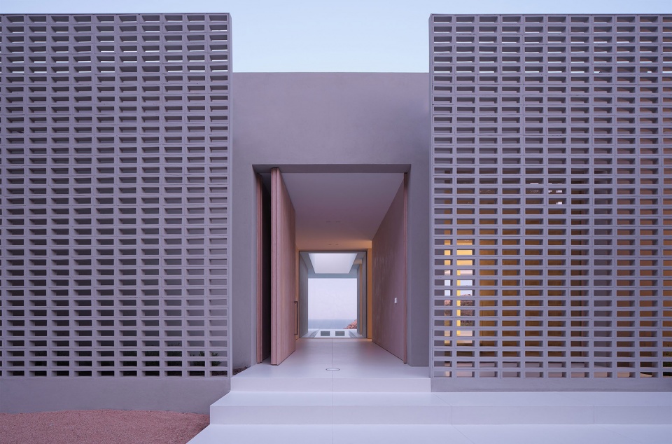 costa brava house by mathieson architects