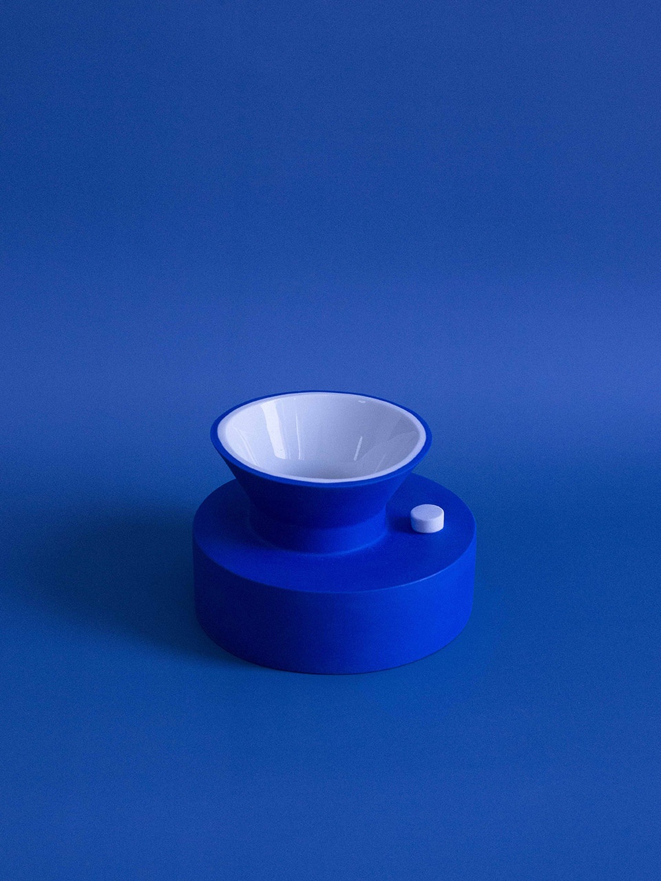 speaker vase collection by suomudesign