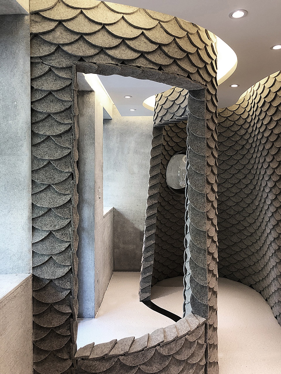 A Small Shop Beijing by unarchitecte
