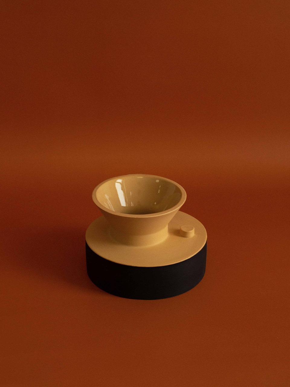 speaker vase collection by suomudesign