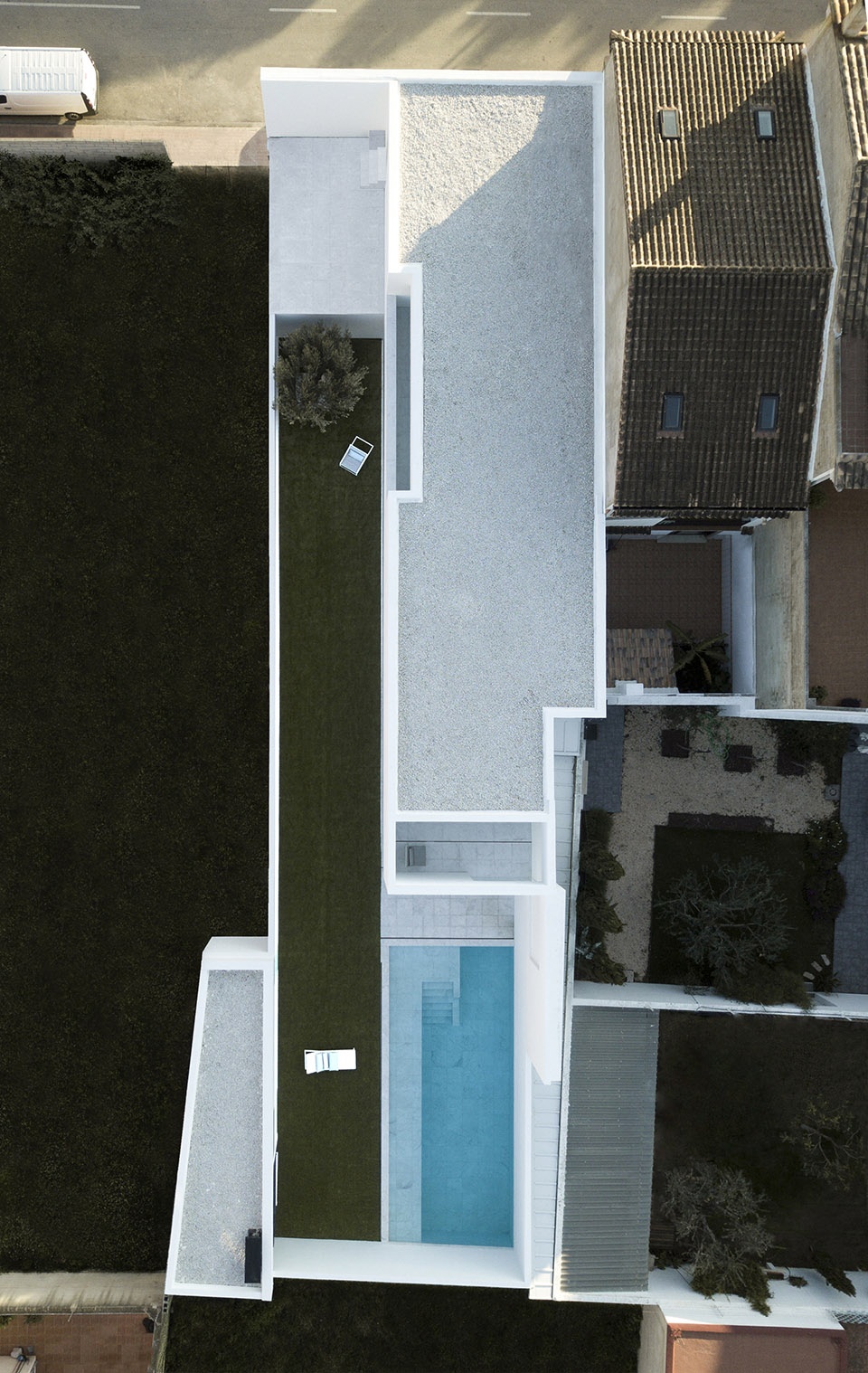 PATI BLAU by FRAN SILVESTRE ARQUITECTOS