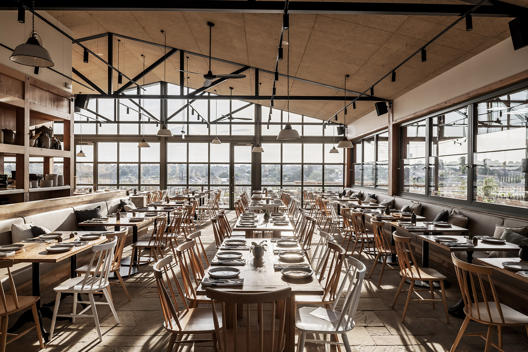 Acre Eatery by ZWEI Interiors Architecture 谷德设计网