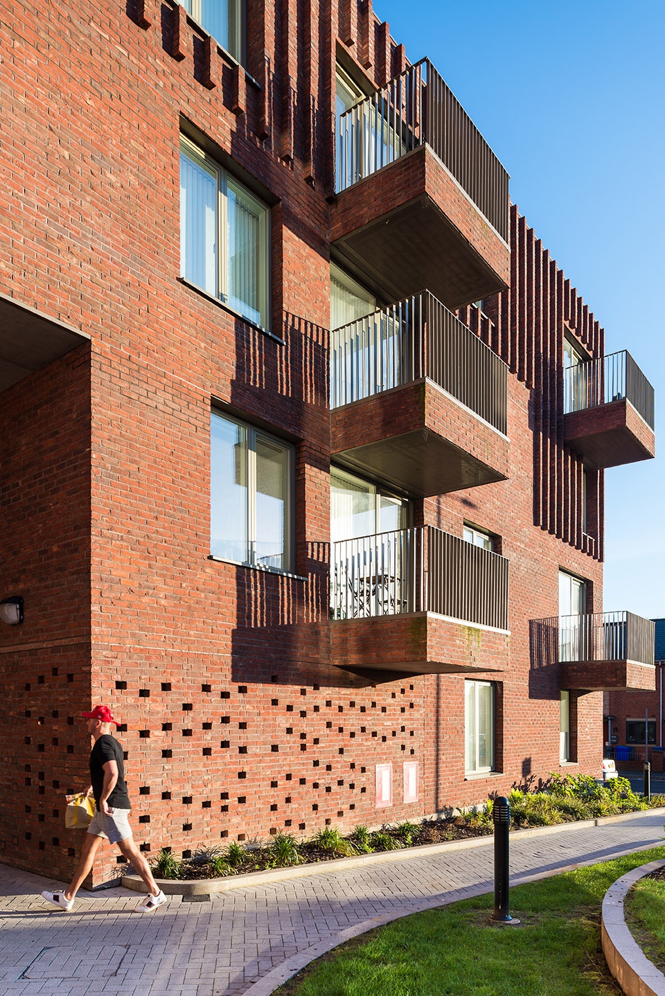 hulme living leaf street housing by mecanoo