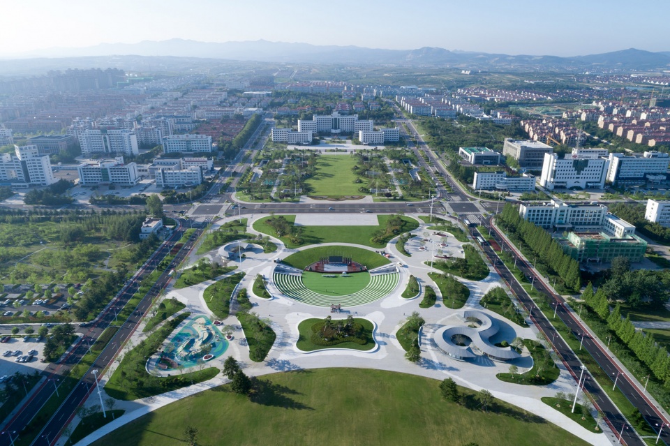 Readers Pavilion at Citizen Cultural Park artzen architects