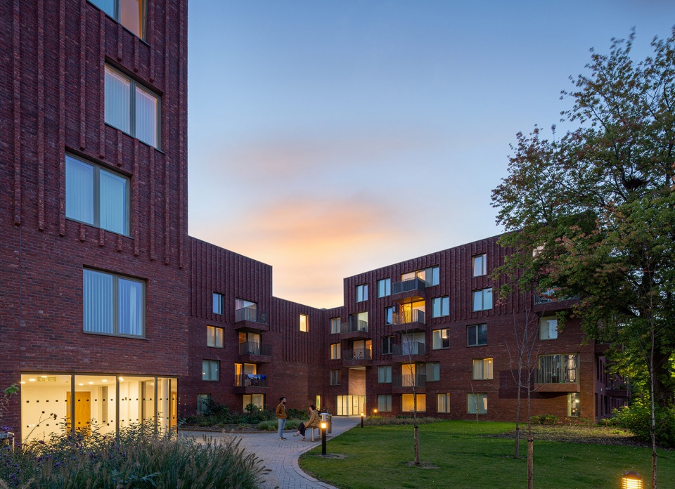 hulme living leaf street housing by mecanoo