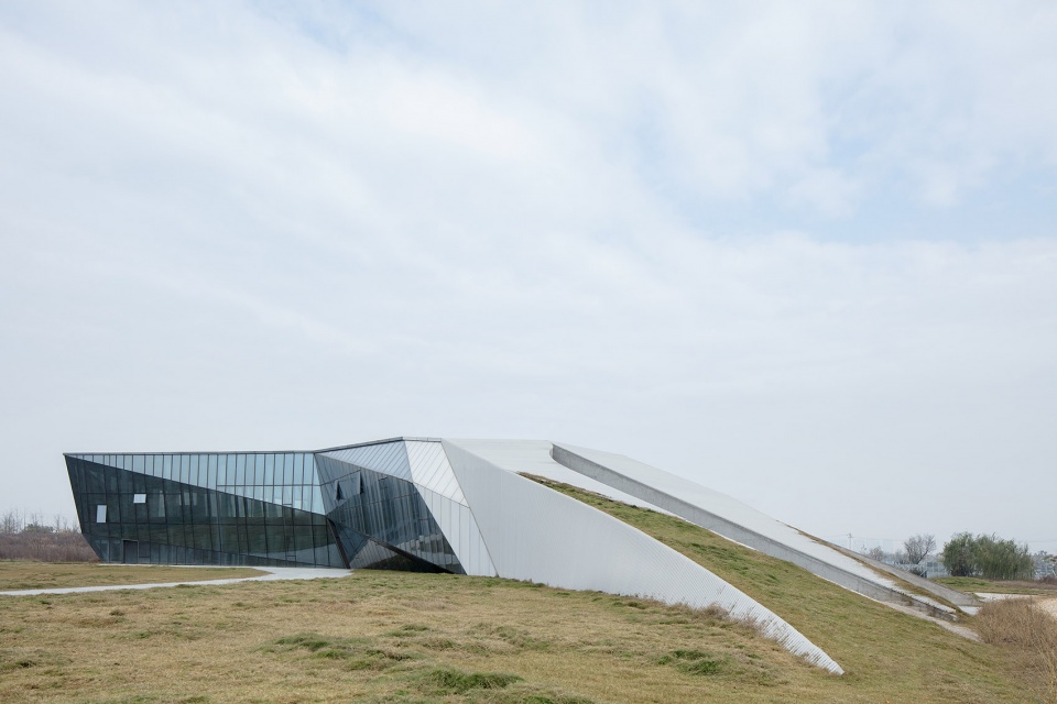 xixian new area chongwen jing river eco restaurant and hotel china by plasma studio pma