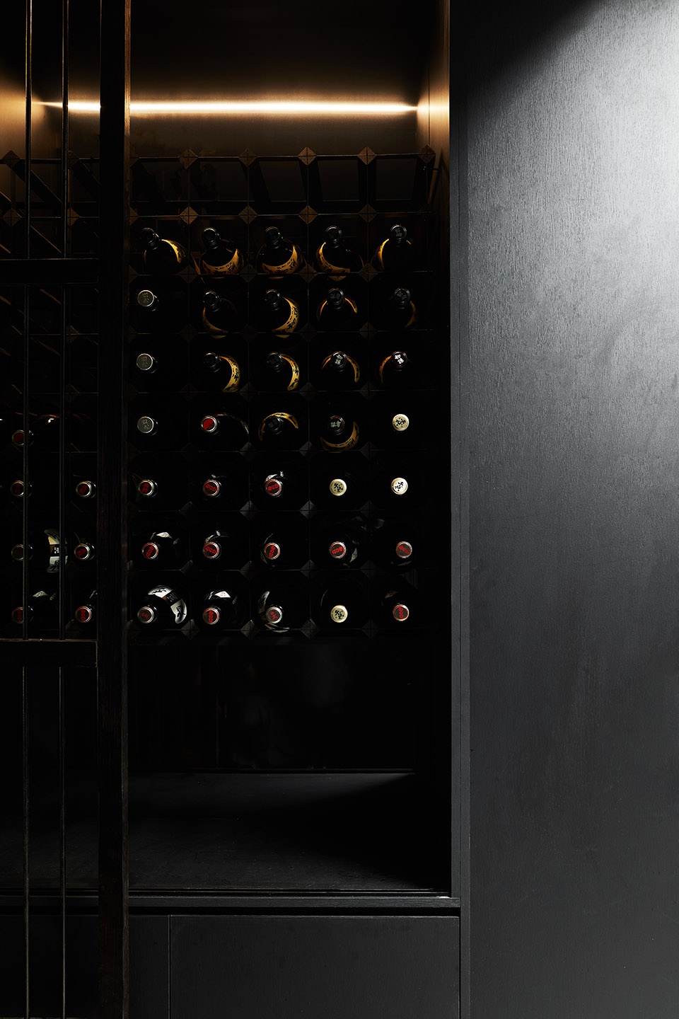shinbashi restaurant and sake bar by pierce widera