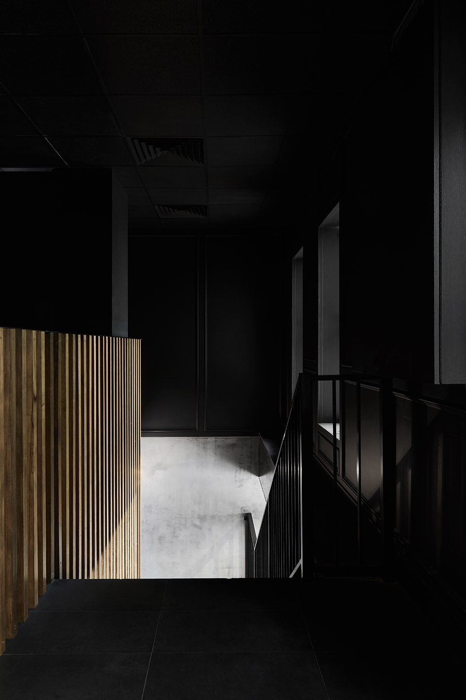 shinbashi restaurant and sake bar by pierce widera