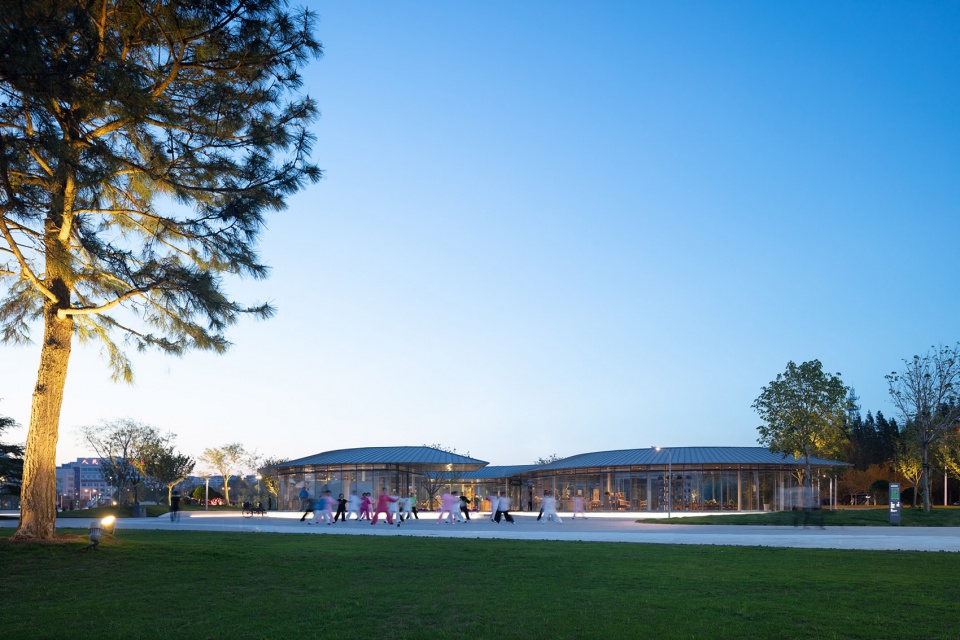 Readers Pavilion at Citizen Cultural Park artzen architects