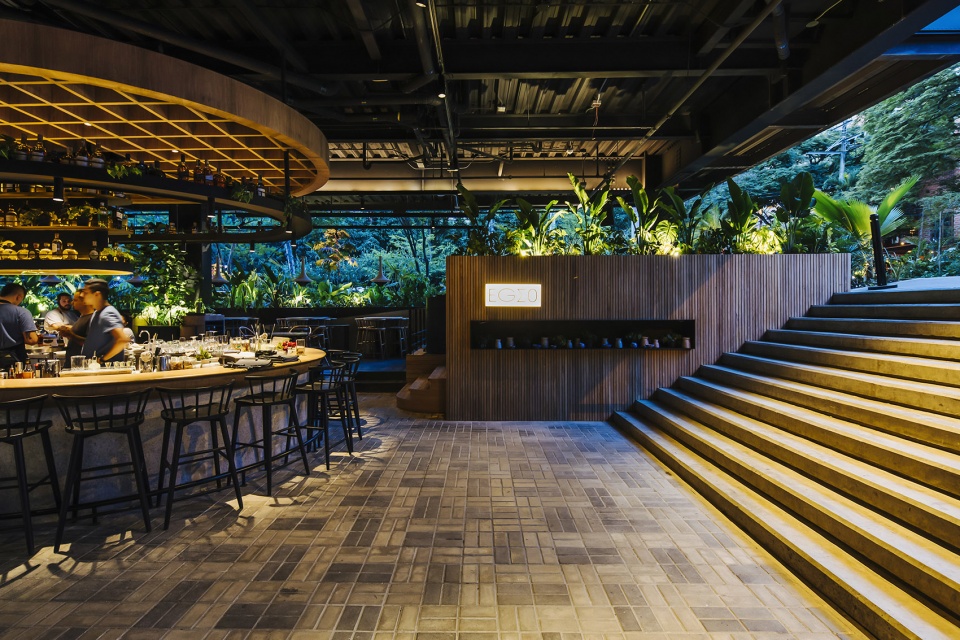 hotel click clack medellin by planb arquitectos