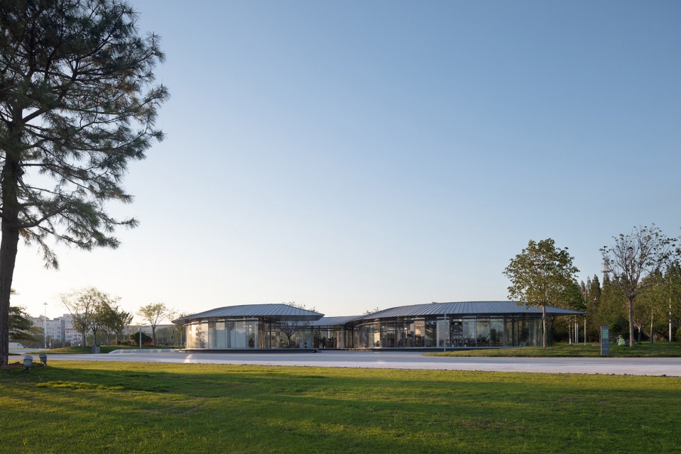 Readers Pavilion at Citizen Cultural Park artzen architects