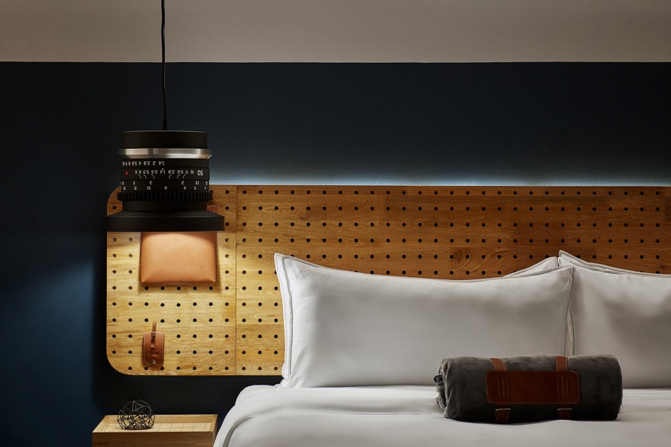 hotel click clack medellin by planb arquitectos