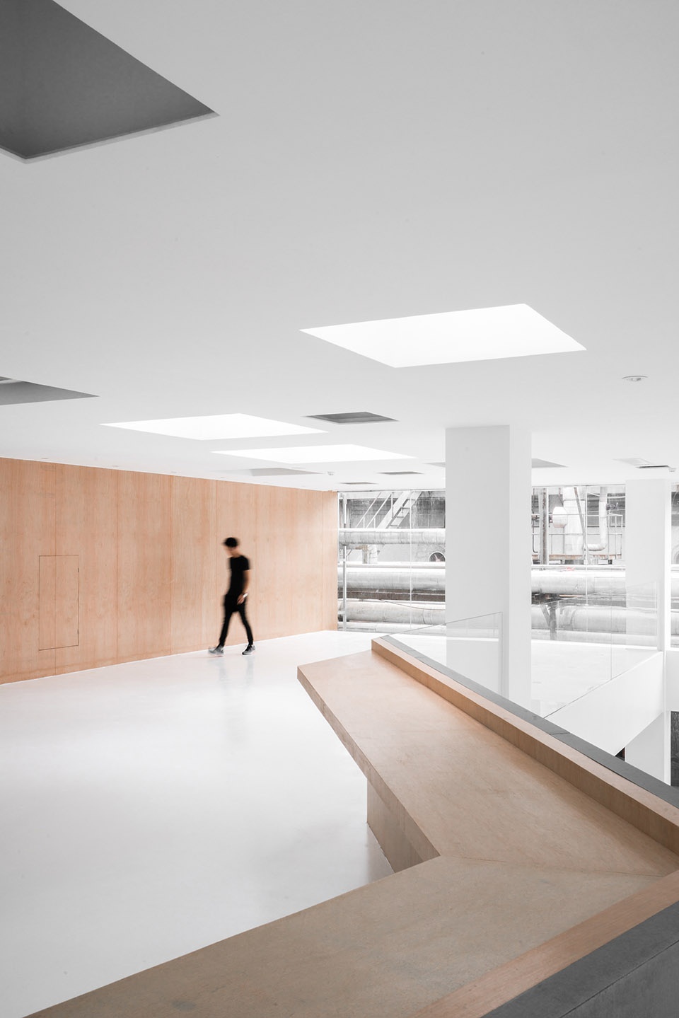 LAN SPACE BEING ARCHITECTS