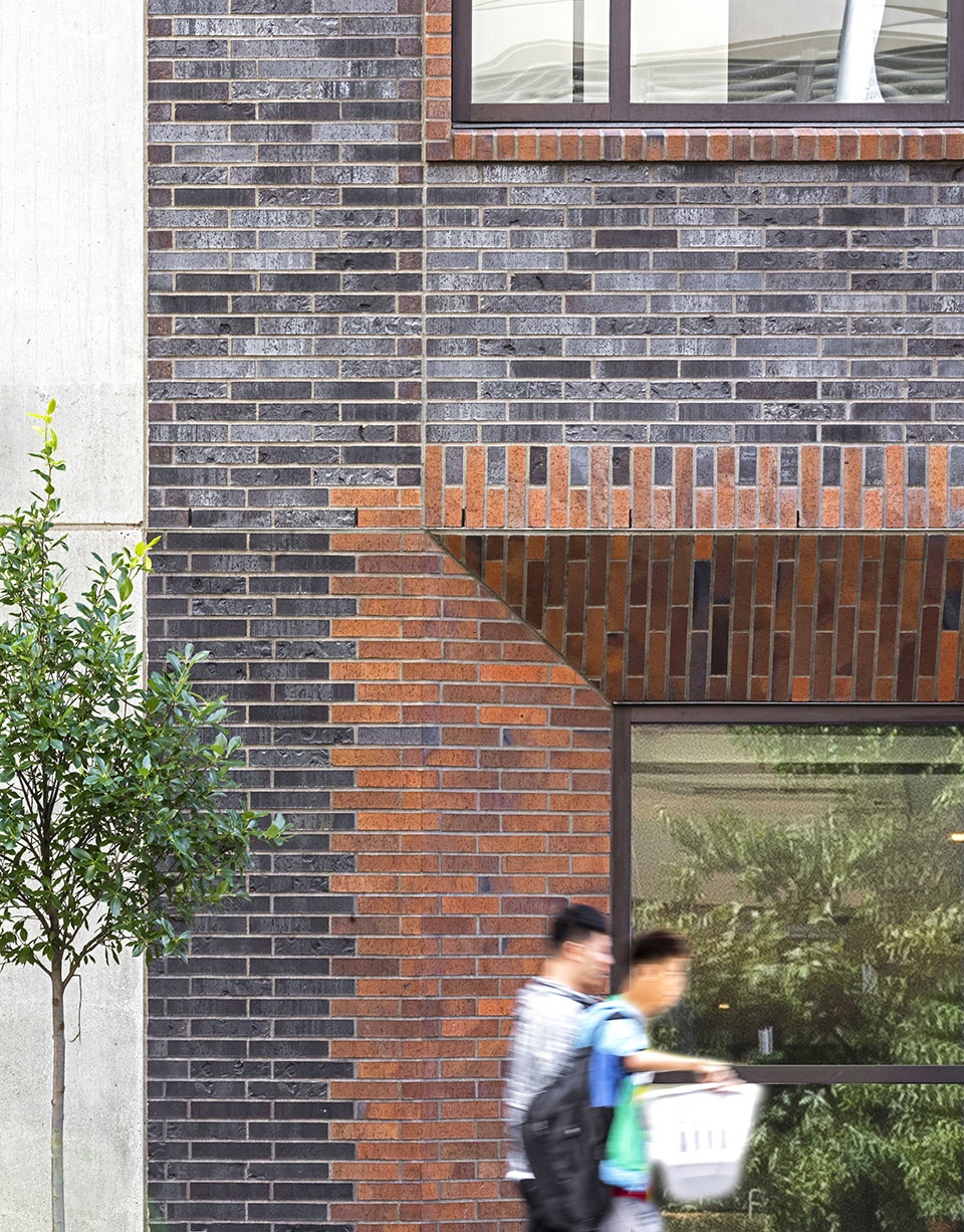 WSECU Plaza Seattle by SkB Architects