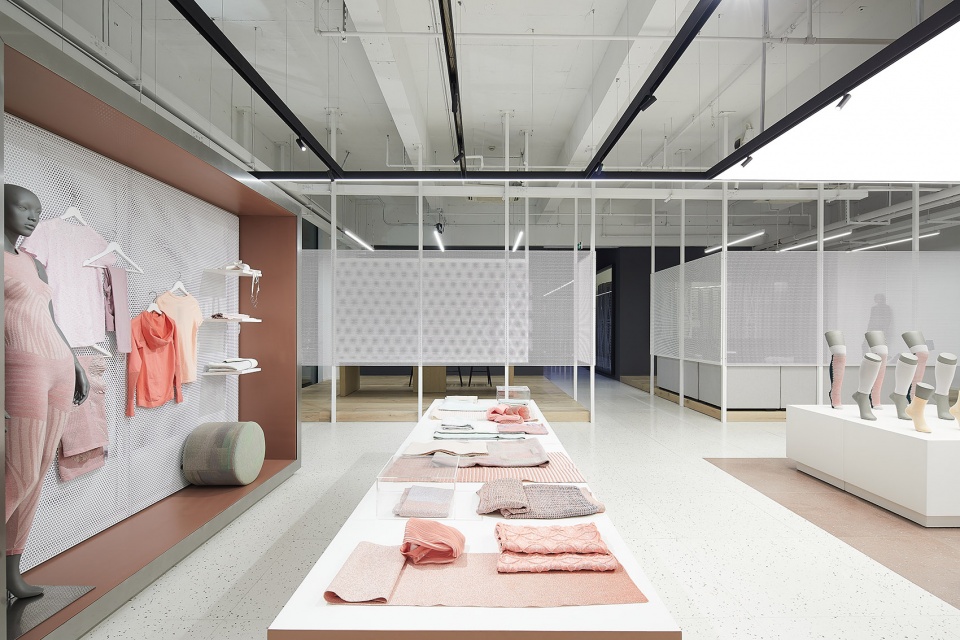 Santoni new Materials Experience Center in Shanghai by BYLU DESIGN