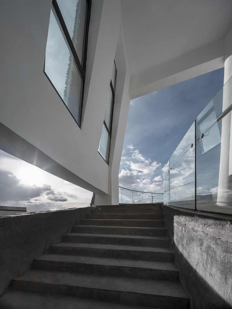Health center under gunren Boqi BAZUO Architecture Studio