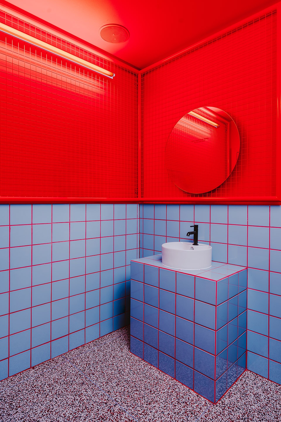 BIGGY Bar Poland by BUCK.STUDIO