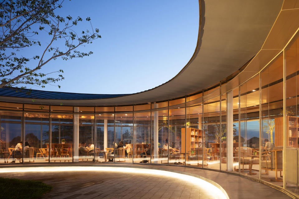 Readers Pavilion at Citizen Cultural Park artzen architects
