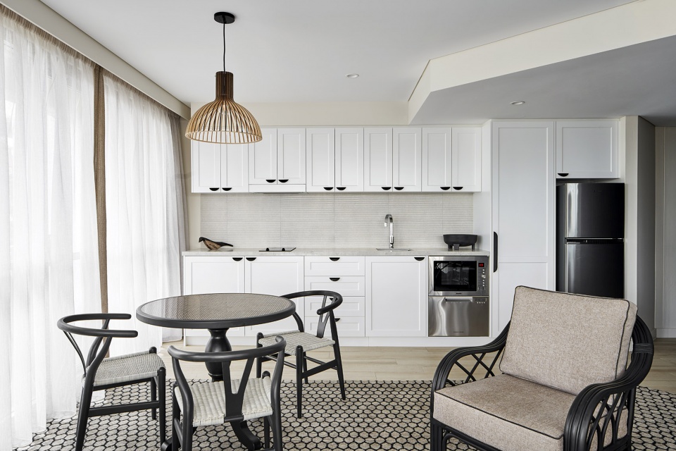 The Sebel Sydney Manly Beach Hotel by In Design International