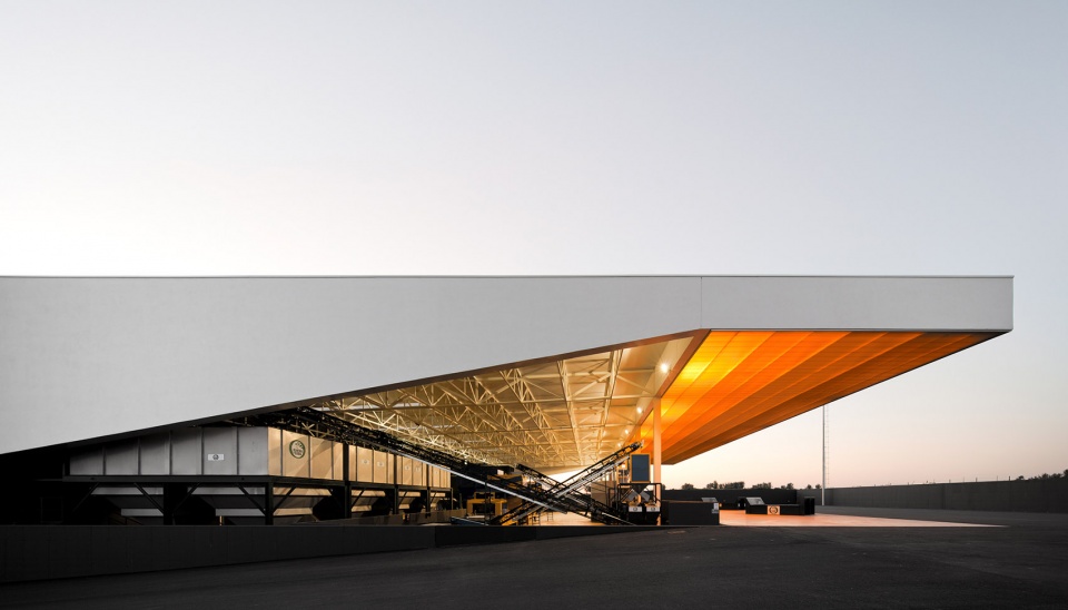 oliveira da serra olive mill by bak gordon arquitectos