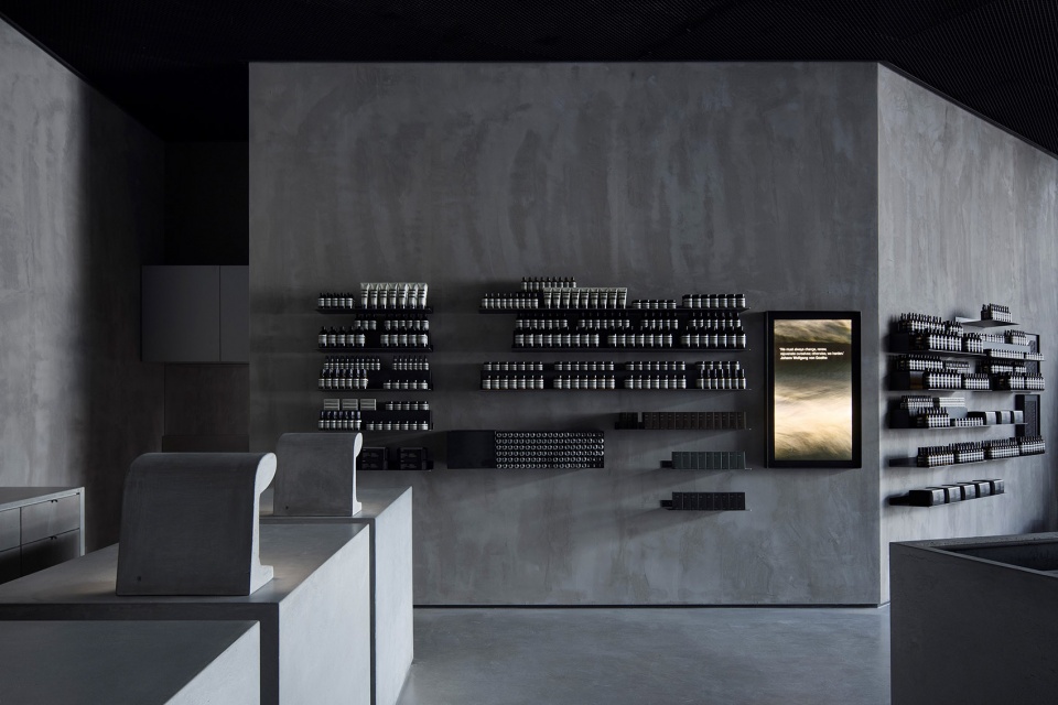 Aesop store in Chadstone Shopping Center Melbourne by mlkk.studio