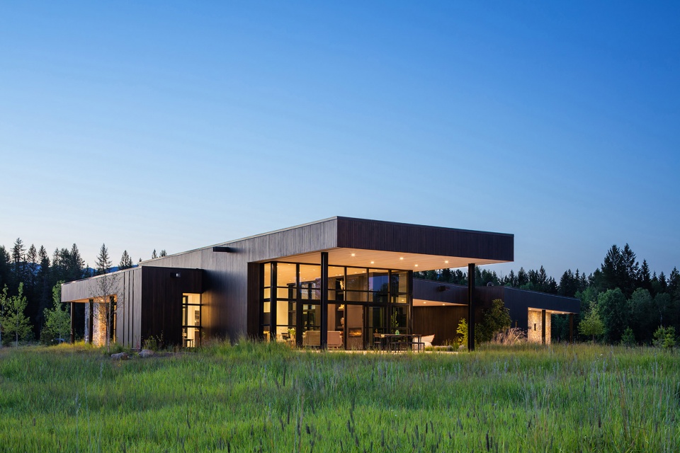 Confluence House American by Cushing Terrell