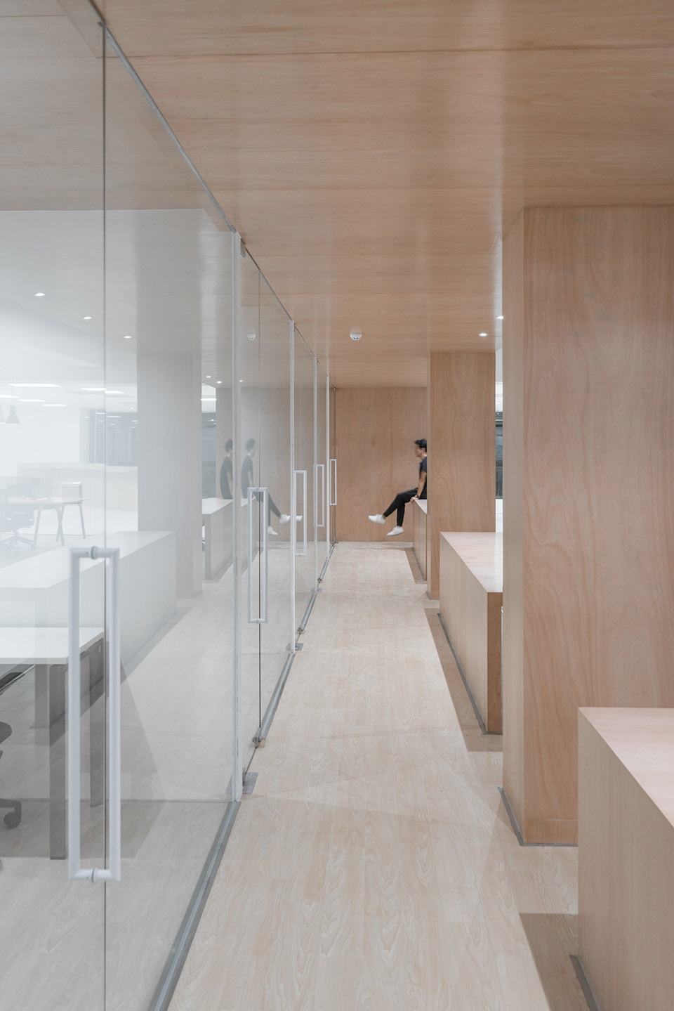 LAN SPACE BEING ARCHITECTS