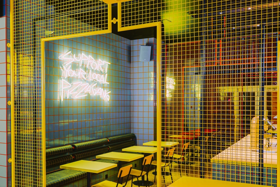 BIGGY Bar Poland by BUCK.STUDIO