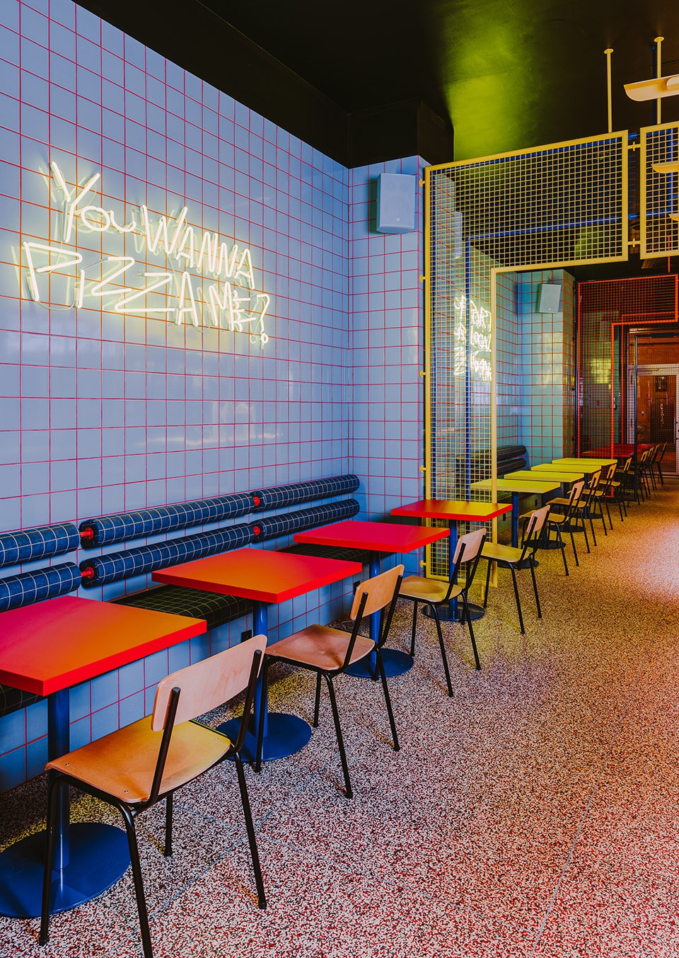 BIGGY Bar Poland by BUCK.STUDIO