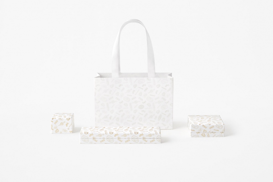 New accessory design 22candy wrapper collection22 for CHJ by nendo