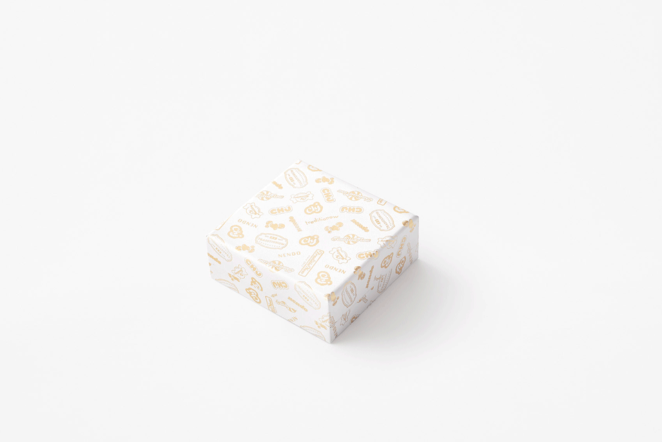 New accessory design 22candy wrapper collection22 for CHJ by nendo