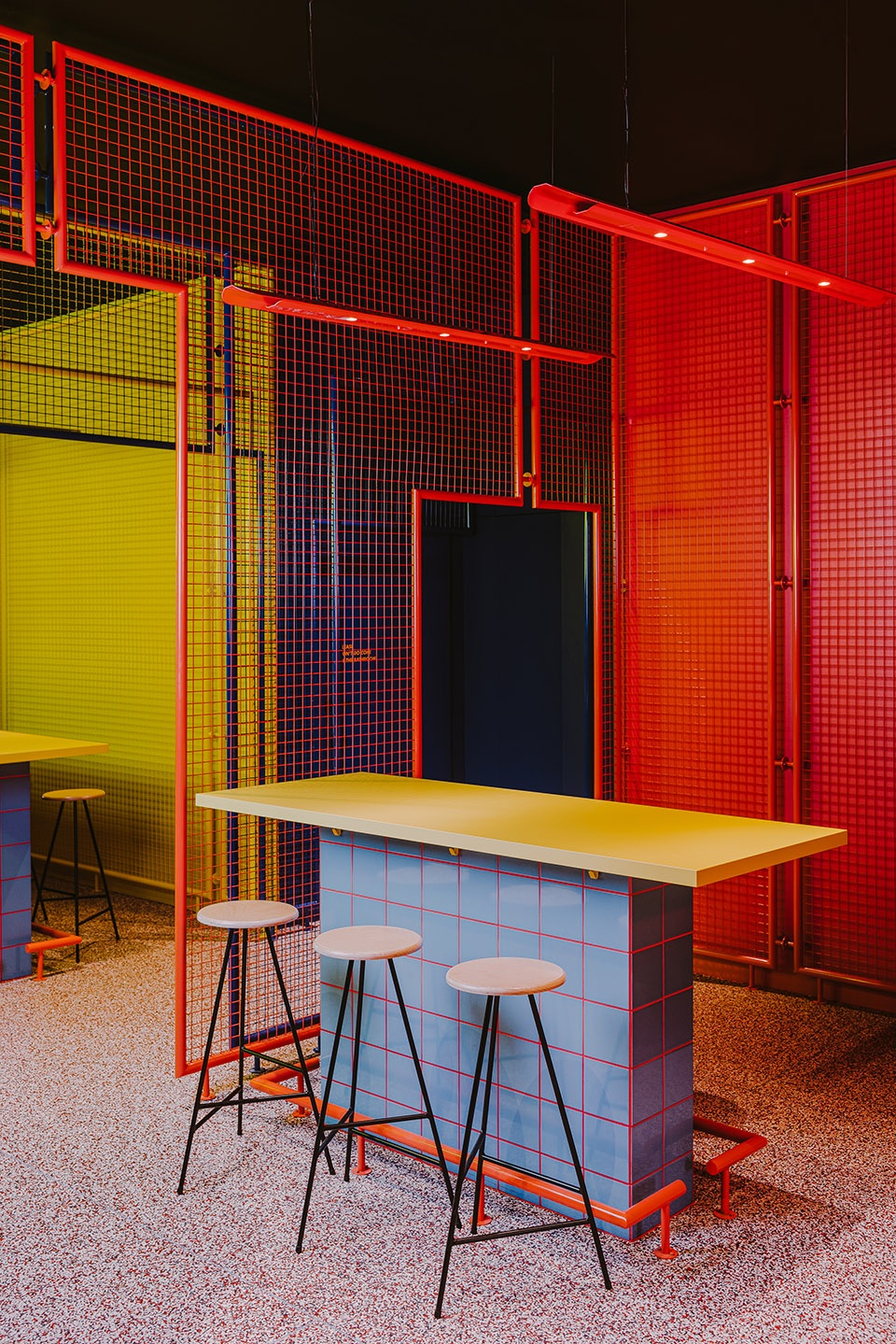 BIGGY Bar Poland by BUCK.STUDIO