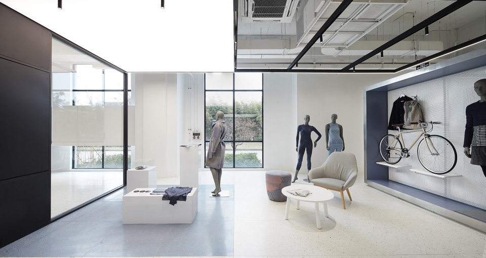 Santoni new Materials Experience Center in Shanghai by BYLU DESIGN