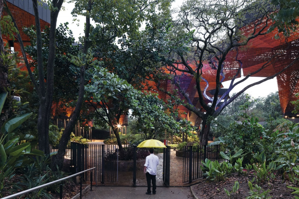 Orquideorama pavilion by PlanB Arquitectos