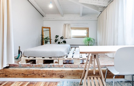 30年代独栋房屋阁楼翻新，波兹南 / Atelier Starzak Strebicki