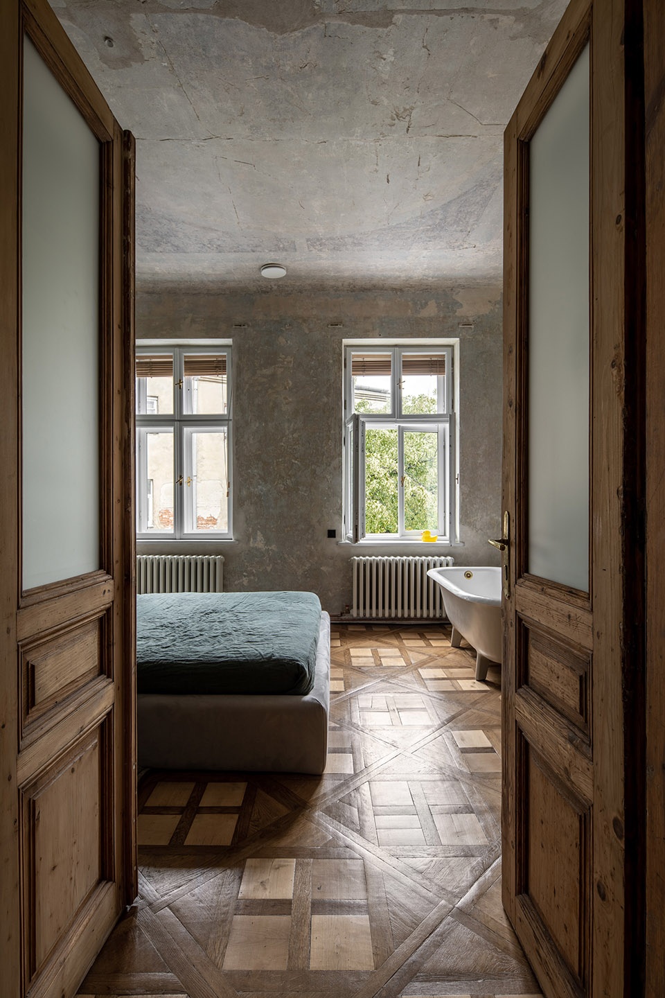guculska apartment by replus design bureau