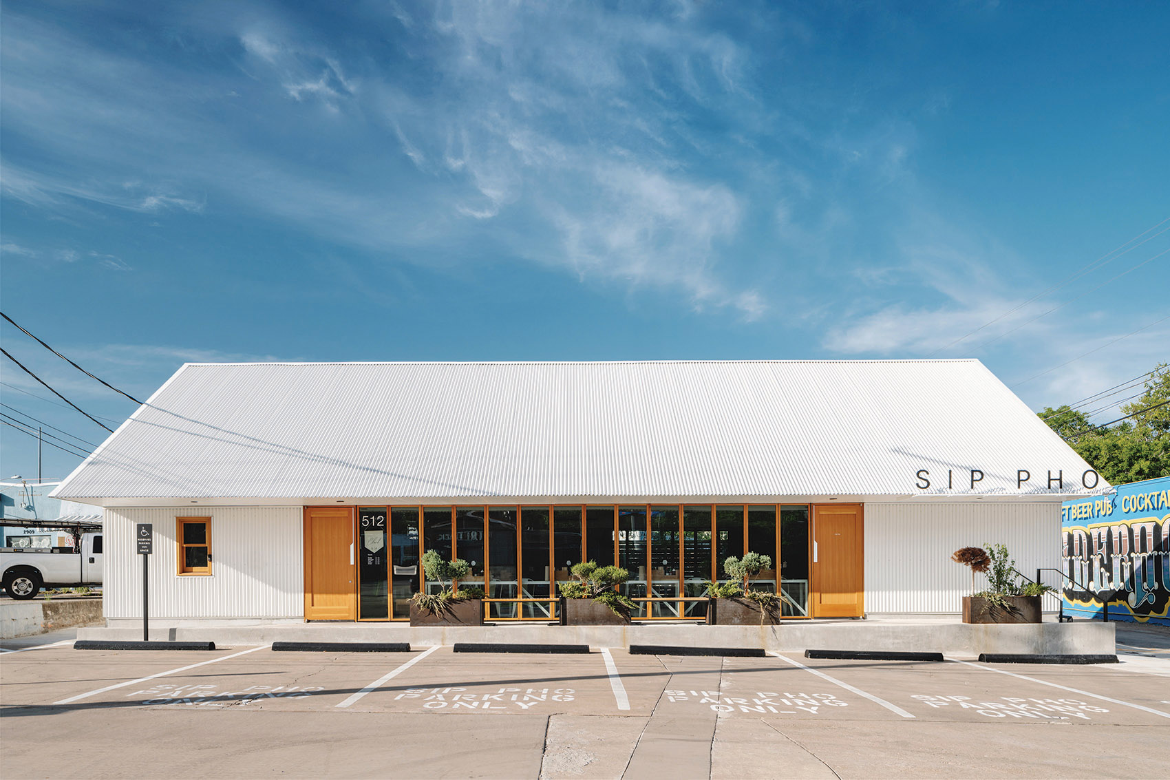 sip pho restaurant by magic architecture 1