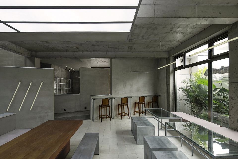 yelan colour guest house china by aml design studio
