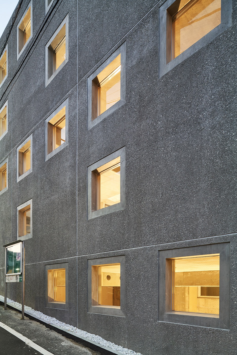 zet minamiaoyama by torafu architects
