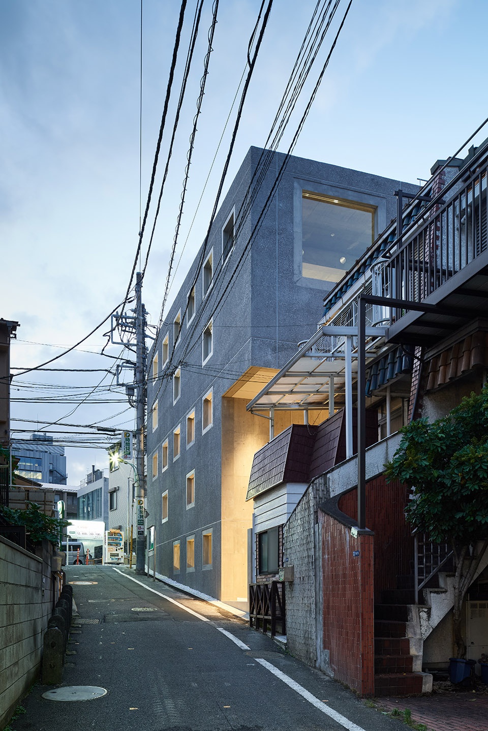 zet minamiaoyama by torafu architects